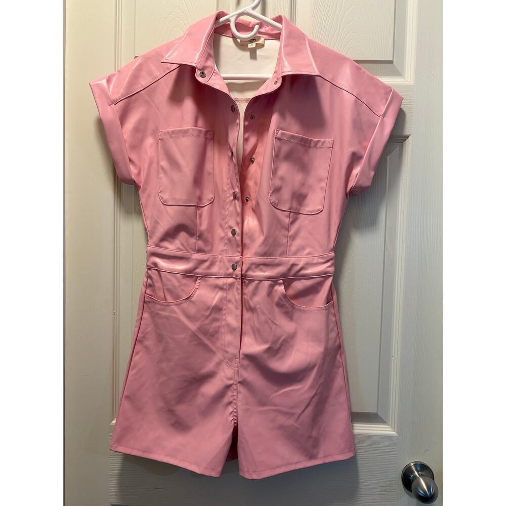 Entro Pink Faux Leather Romper Womens Small Snap Front Vegan Leather - Picture 2 of 8